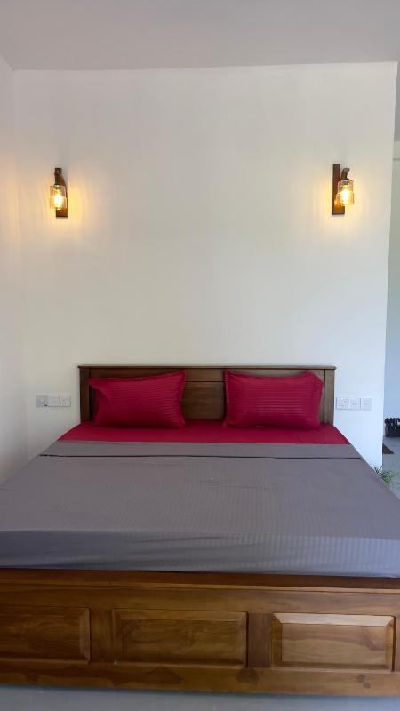 Nice Place - image 6
