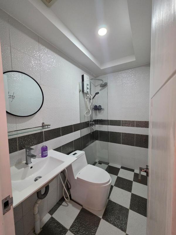 Cosy 1 Bedroom Apartment L Residence BTB2 - image 4
