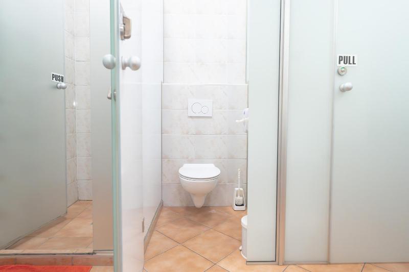Turn Hostel - image 10