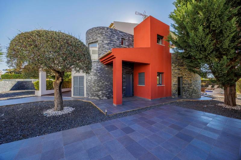 Villa Gale by Vintage Travel - image 11