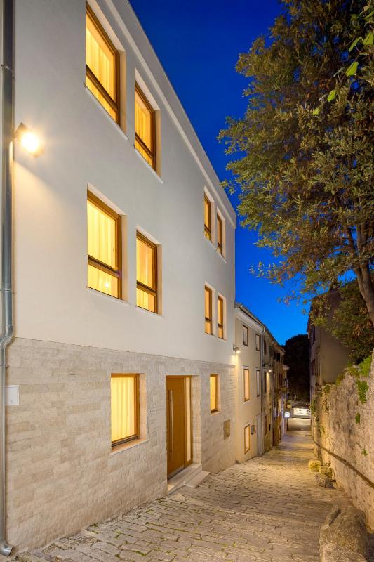 Pula Residence - image 27