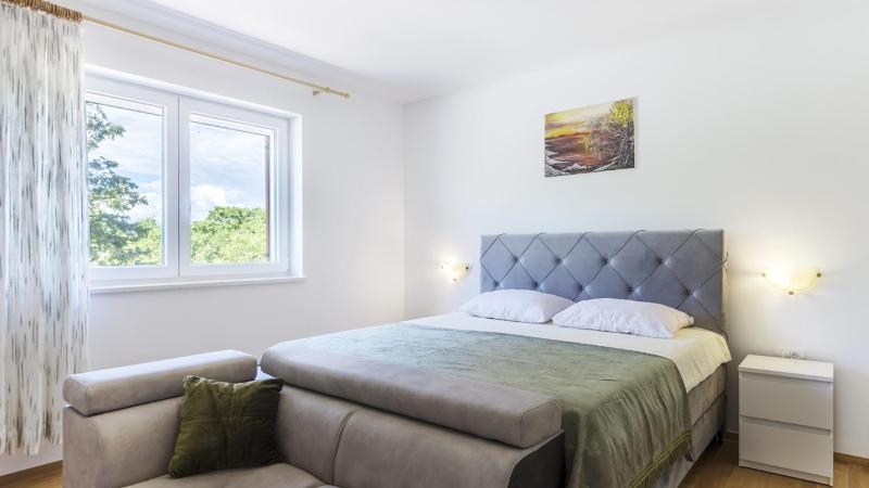 Beautiful Villa Ana with pool in Labin - image 35