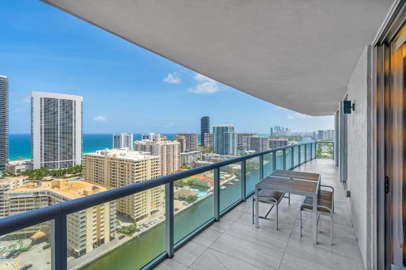 Apartment Brickell Point - image 2