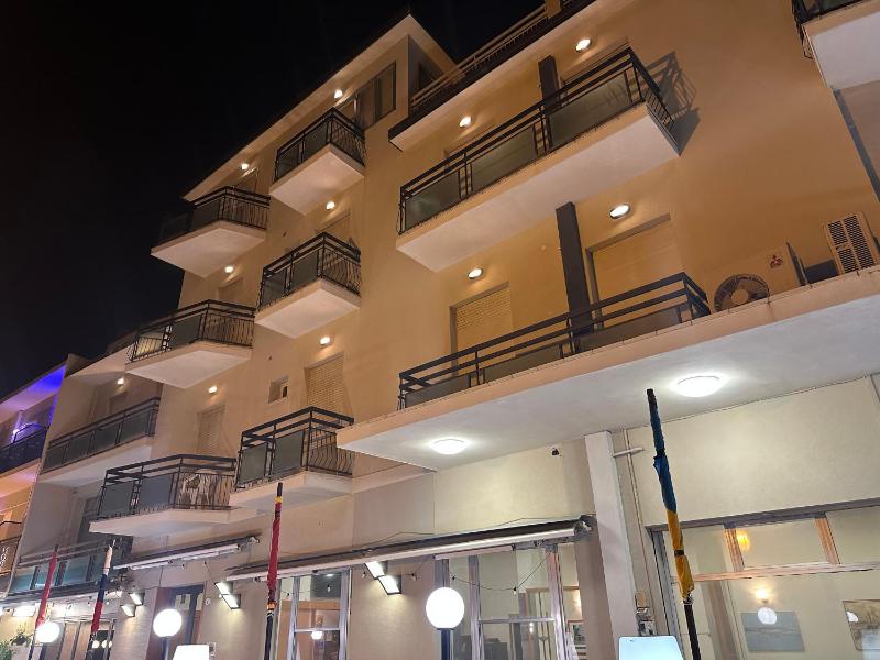 Villa iris mare - image 1
