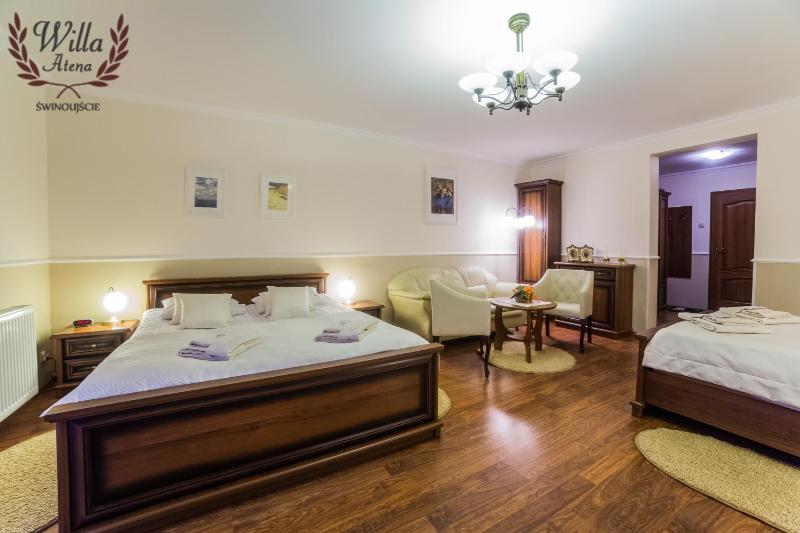 Quadruple Room image 1