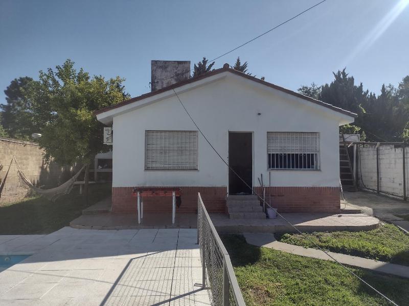 Refugio Serrano Carlos Paz parque y pileta privada - image 9