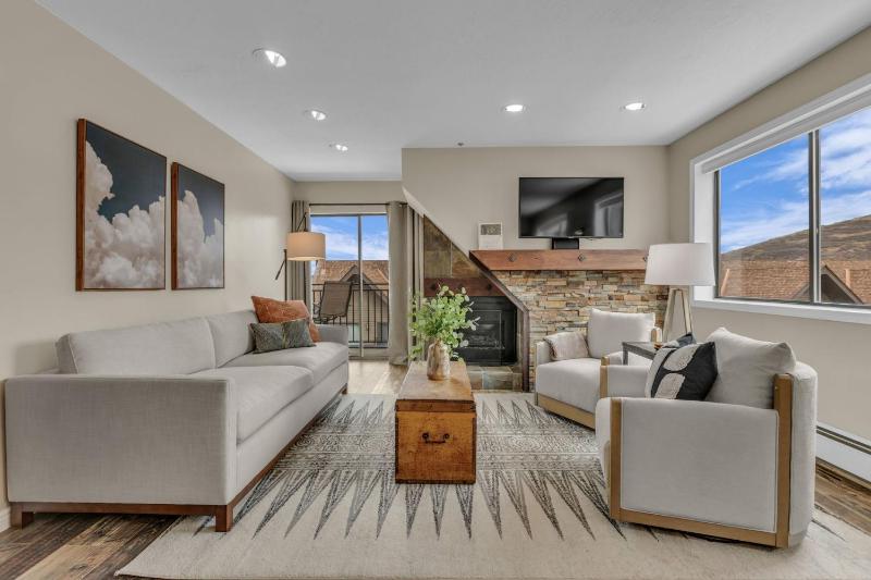 Village Loft 31 at Park City Mountain by SkyRun Park City - image 30