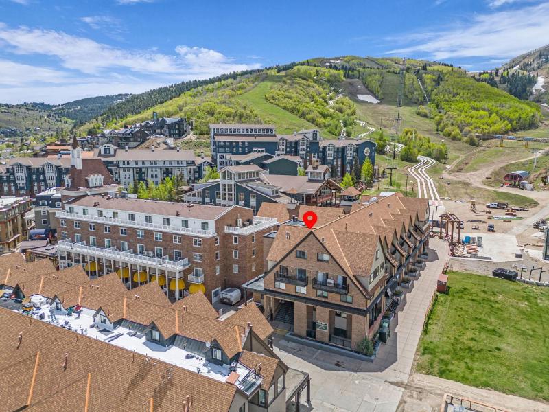 Village Loft 31 at Park City Mountain by SkyRun Park City - image 19