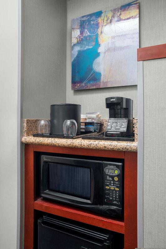 Courtyard by Marriott Jacksonville I-295/East Beltway - image 9