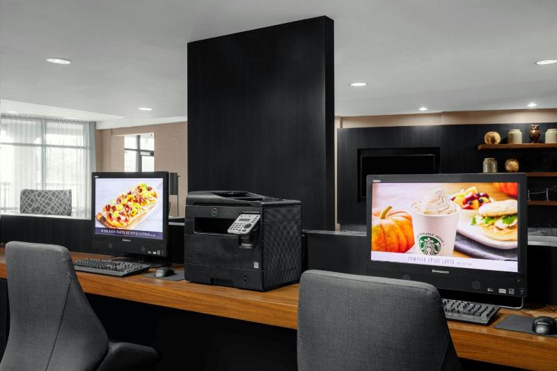 Courtyard by Marriott Jacksonville I-295/East Beltway - image 19
