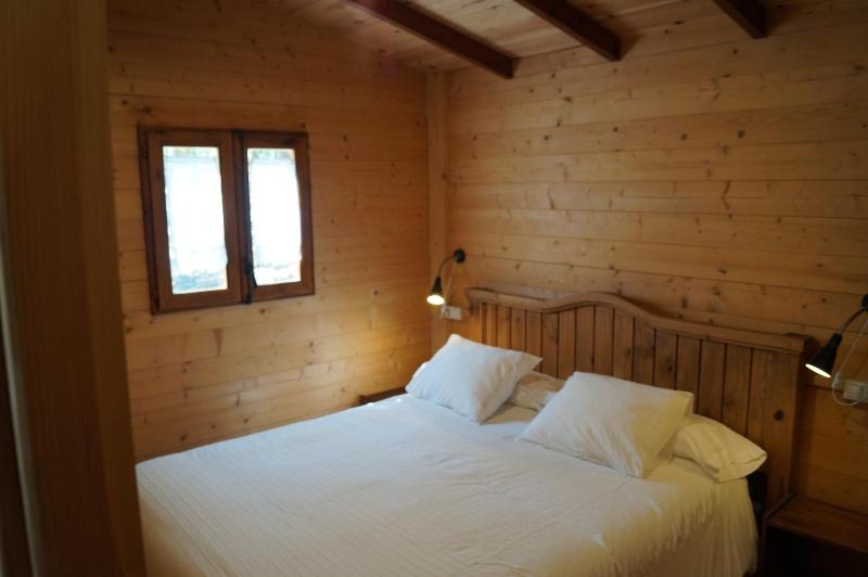 One-Bedroom Bungalow (2 Adults) image 4