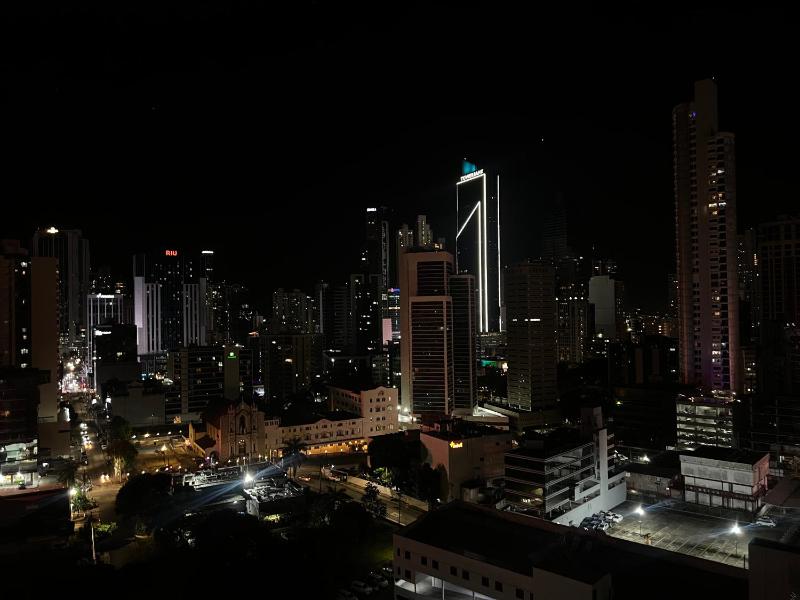 Luxury City View Apartments at WorldWide - image 5