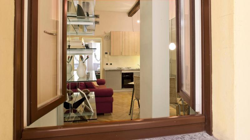 One-Bedroom Apartment image 3