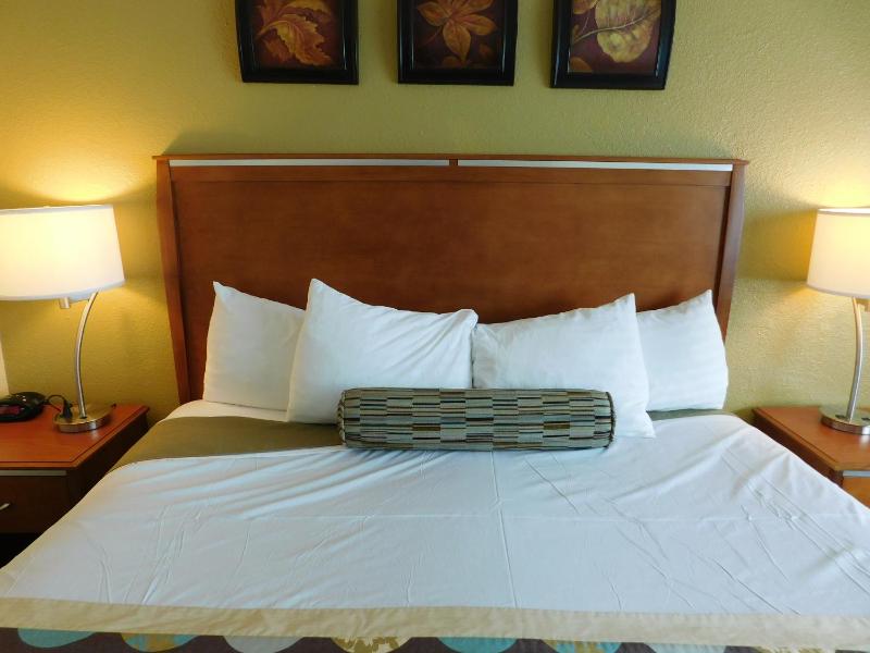 Queen Room with Two Queen Beds and Fireplace image 2