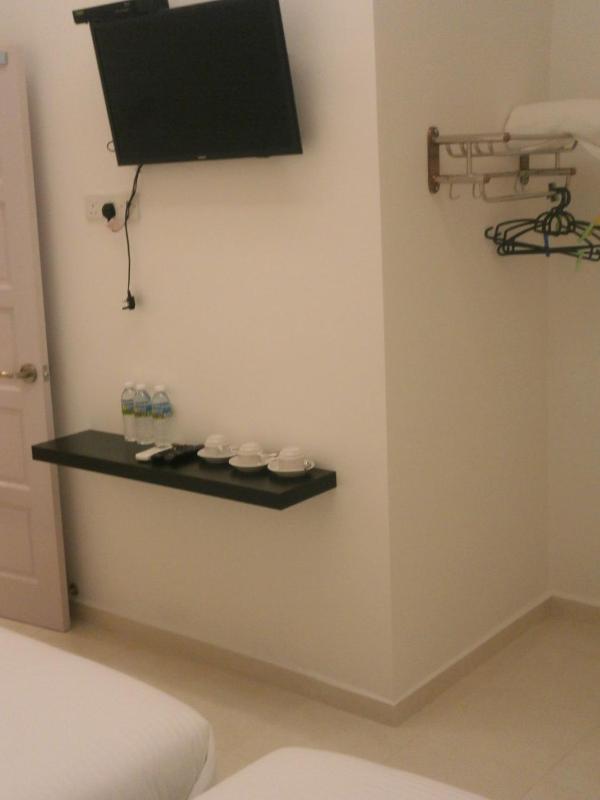 F.M GUESTHOUSE - image 25