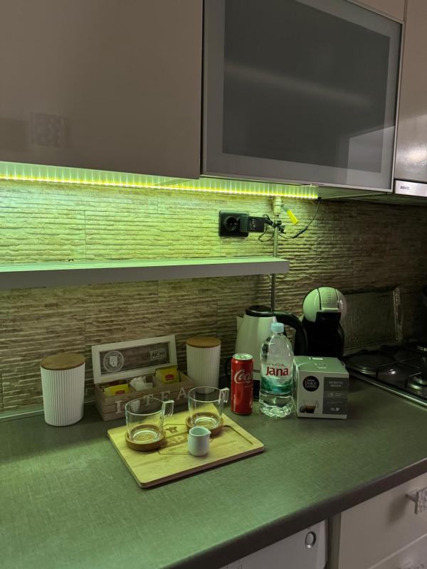 Apartment by Theatre - image 14