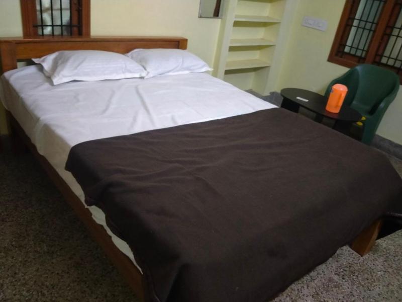 Sri Muruga Home Stay - image 5