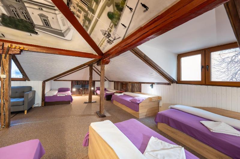 Central House for up to 20 Guests Entire Place - image 16
