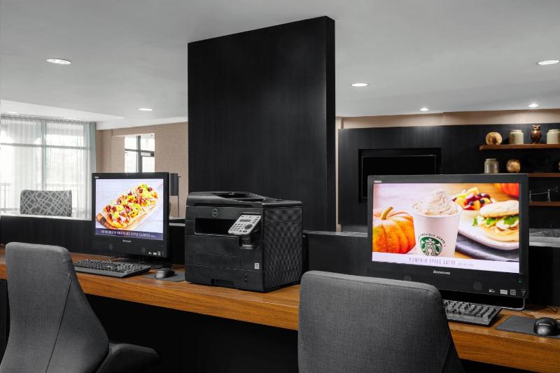 Courtyard by Marriott Jacksonville I-295/East Beltway - image 28