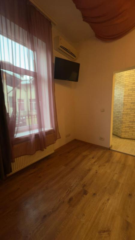 Cozy apartment for 2 - image 13
