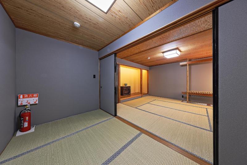 東山むらさき murasaki 4BR Zen & Meditation Retreat with Tatami Room - image 7