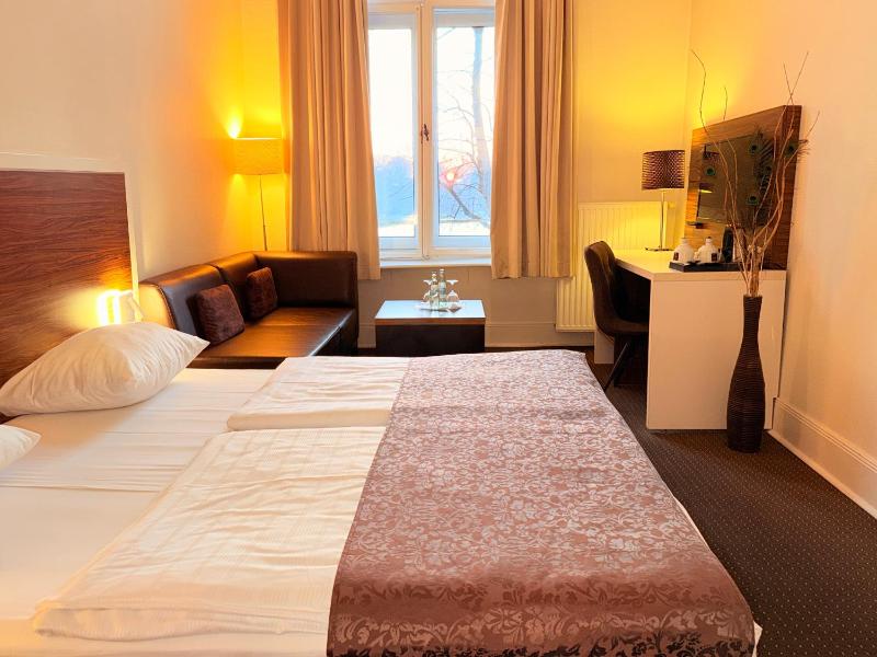 Hotel Excellent - image 22