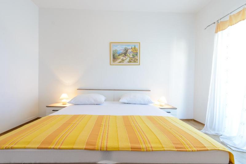 One-Bedroom Apartment with Balcony and Sea View A1 image 2