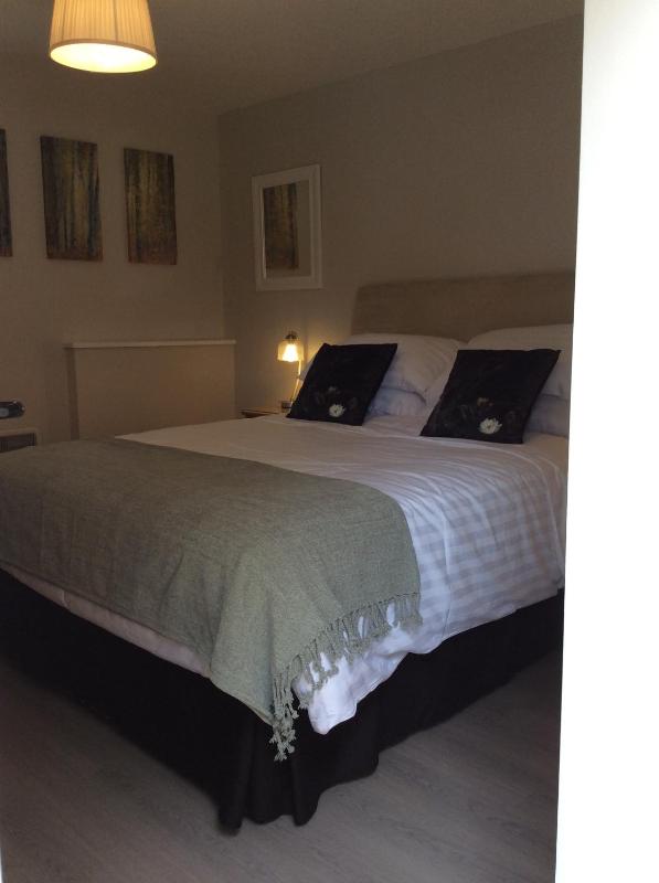 Double Room with Garden View image 1