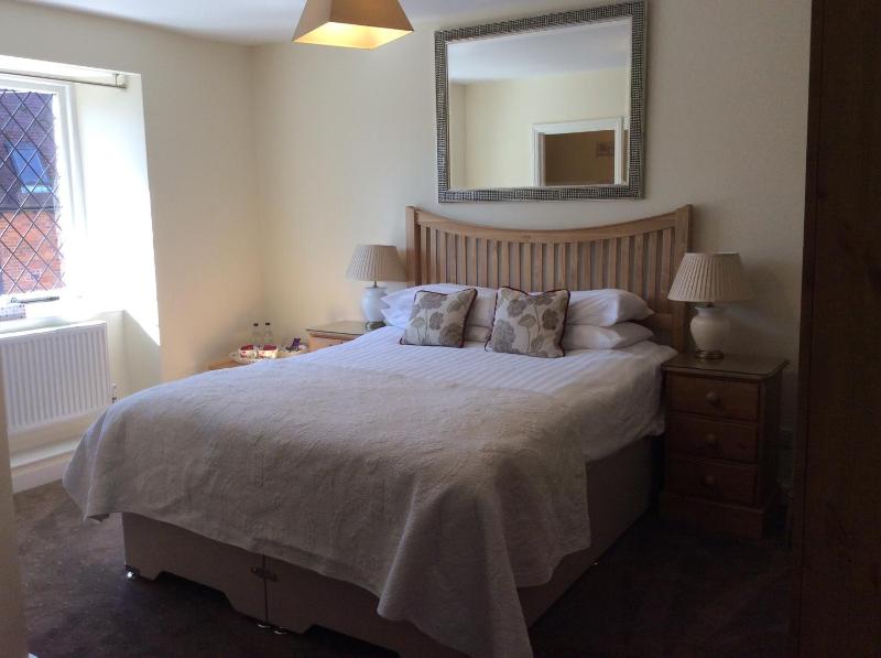 Double Room image 4