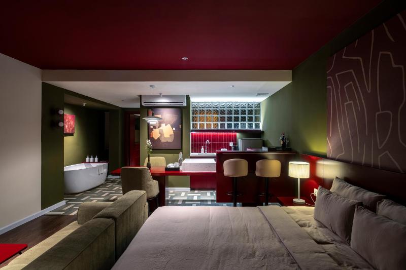 AVA Senses Hotel Hồ Nghinh - Mỹ Khê Beach by AVA LAND - image 2