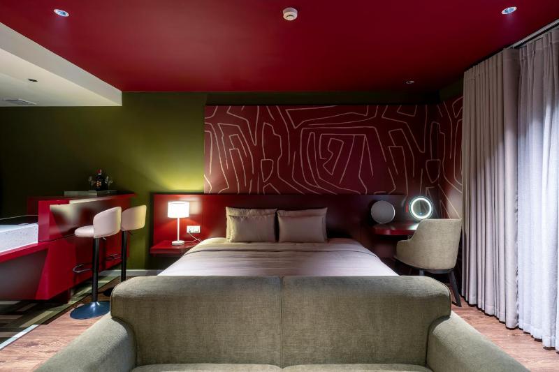 AVA Senses Hotel Hồ Nghinh - Mỹ Khê Beach by AVA LAND - image 10