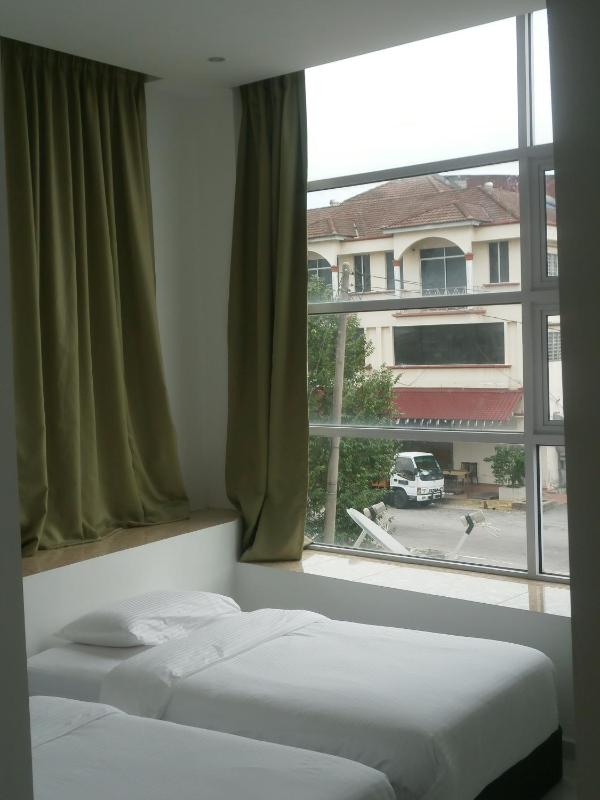 F.M GUESTHOUSE - image 16