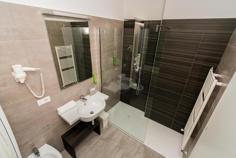 Hotel Tre Rose - image 4