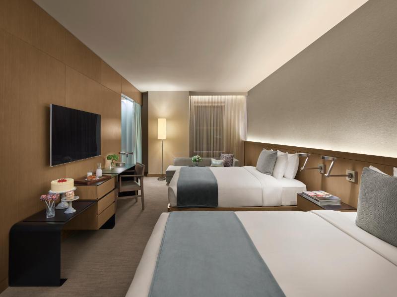 Deluxe Room with Two Queen Beds image 1