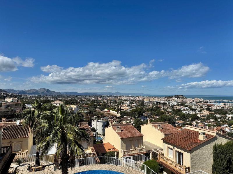 Beachnear terraced house with wonderful sea-views - image 7