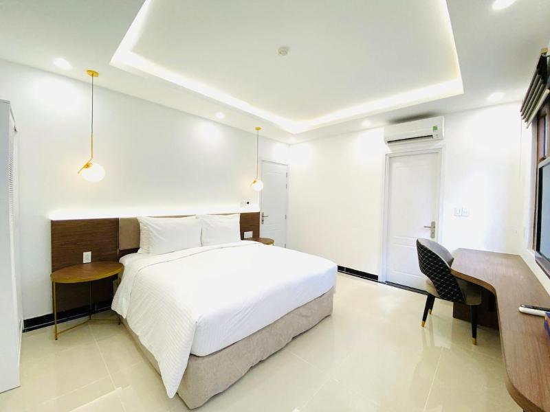 2-Bedroom apartment 90m2 next to the sea in Sunset Town - image 11