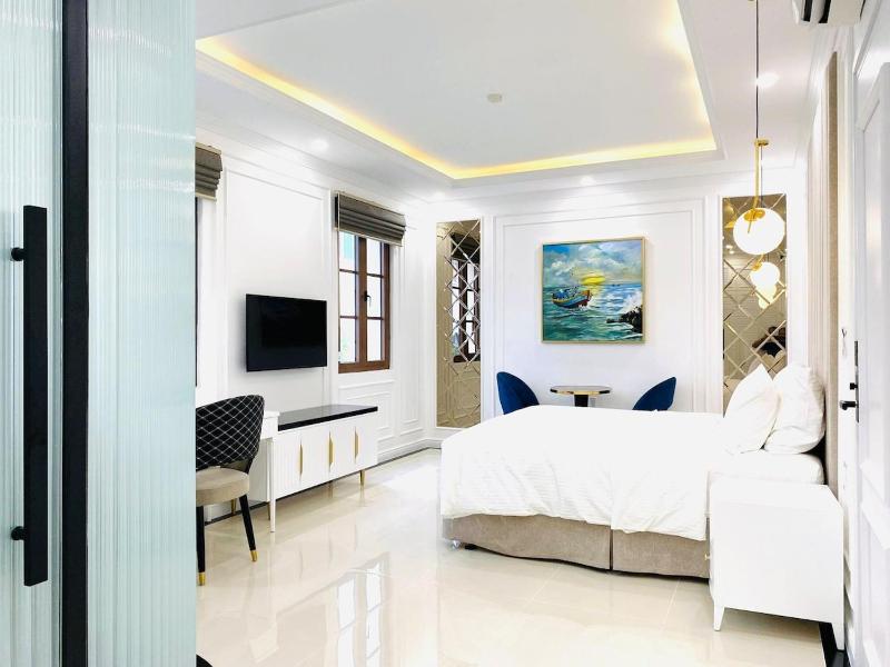 2-Bedroom apartment 90m2 next to the sea in Sunset Town - image 30