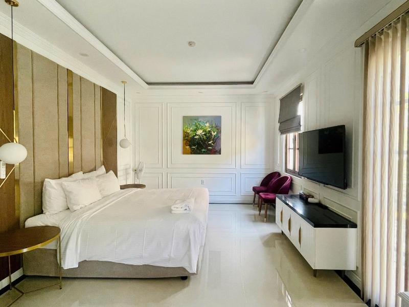 2-Bedroom apartment 90m2 next to the sea in Sunset Town - image 14