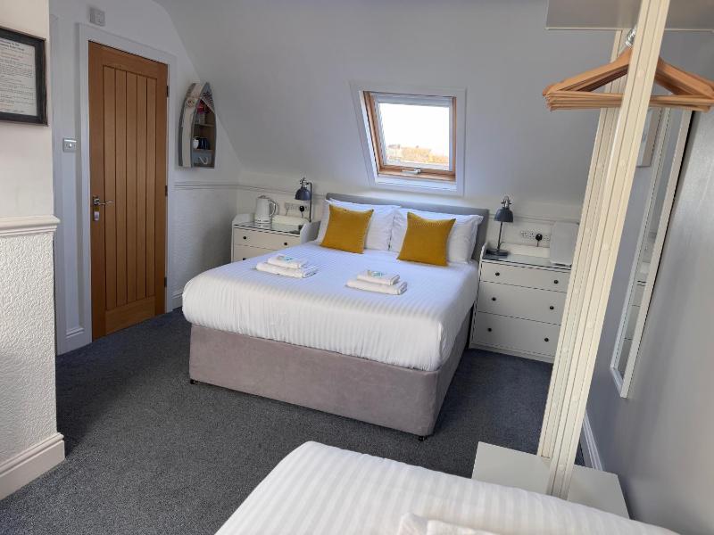 Gumfreston Guest House - image 24