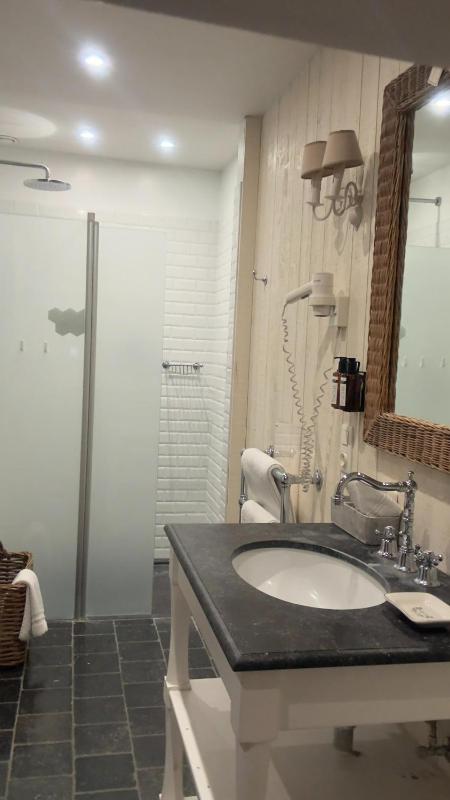 La Luna Guesthouse - image 7
