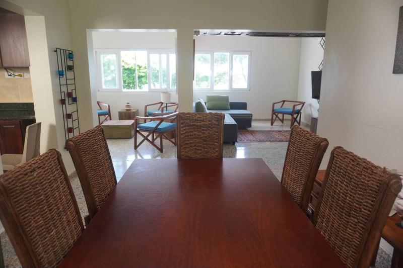 Beautiful Oceanfront Apartment Private Balcony - image 45