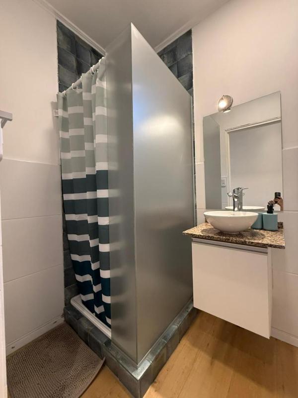 Container home - image 9