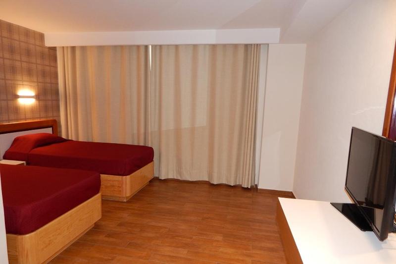 Hotel El Salvador - image 48