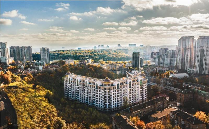 2-76b Pechersk Plaza Boichuka 17 Kyiv centre fantastic city view 15 kW backup power Petrovdom Apartment - image 16