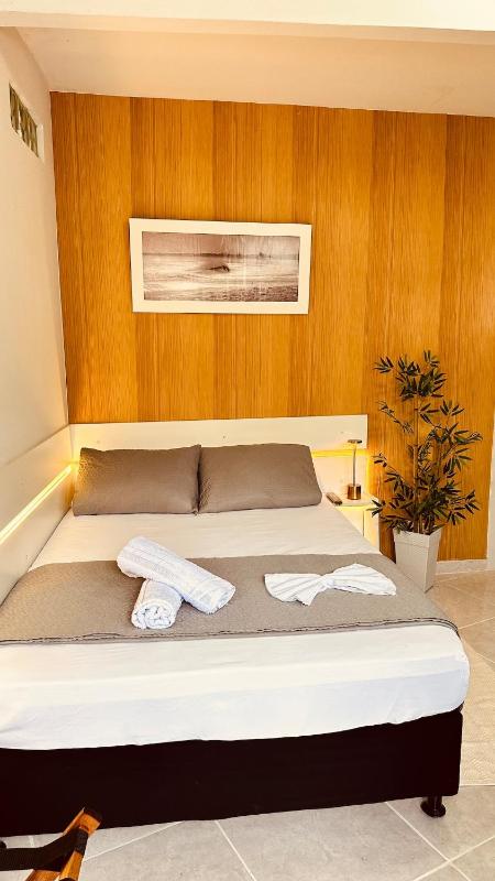 Loft Saint Tropez - image 4