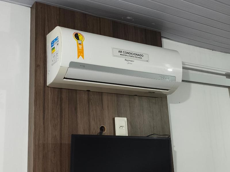 KITNET COM AR CONDICIONADO TV A CABO E WI-FI... - image 9