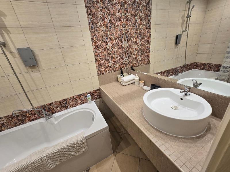 Budapest B&B Bed and Breakfast - image 11