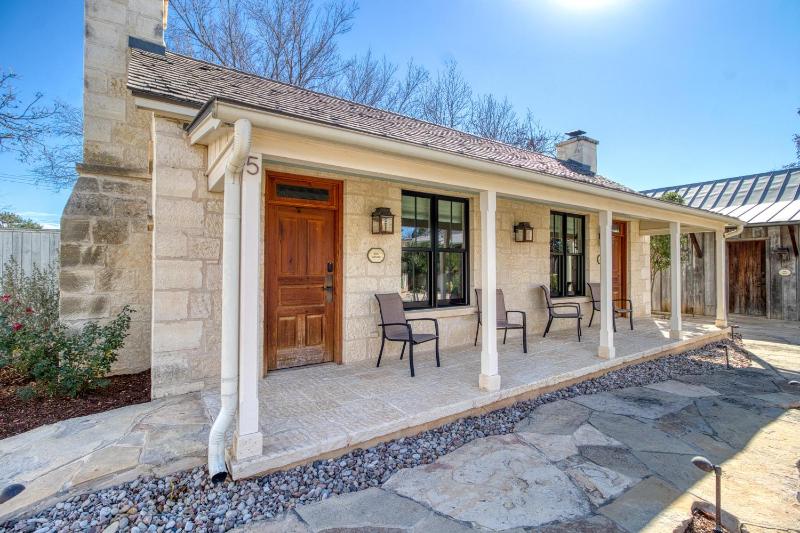 Blacksmith Quarter's on Barons Creek - image 34