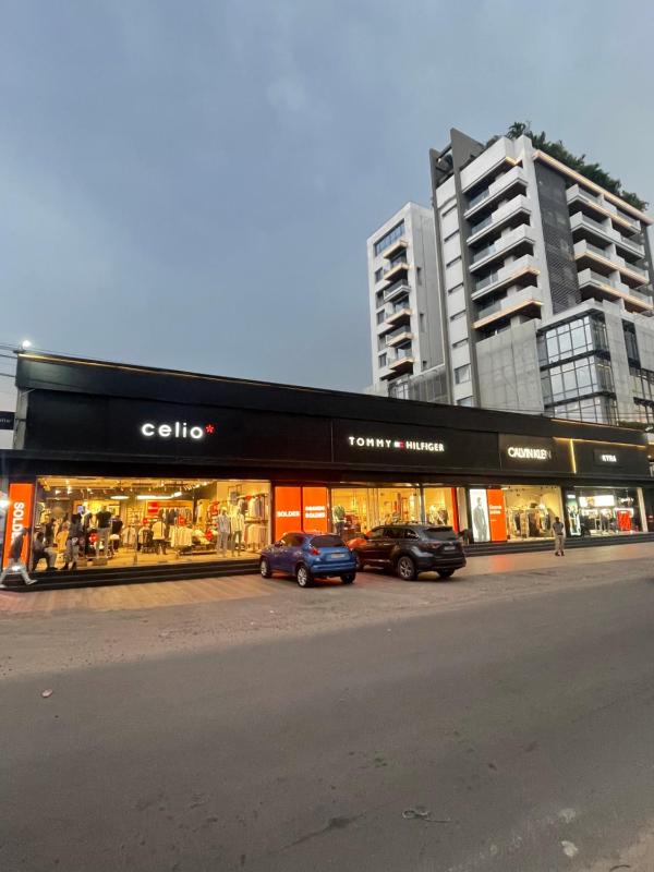 Downtown Gombe Haut-Commandement - image 7