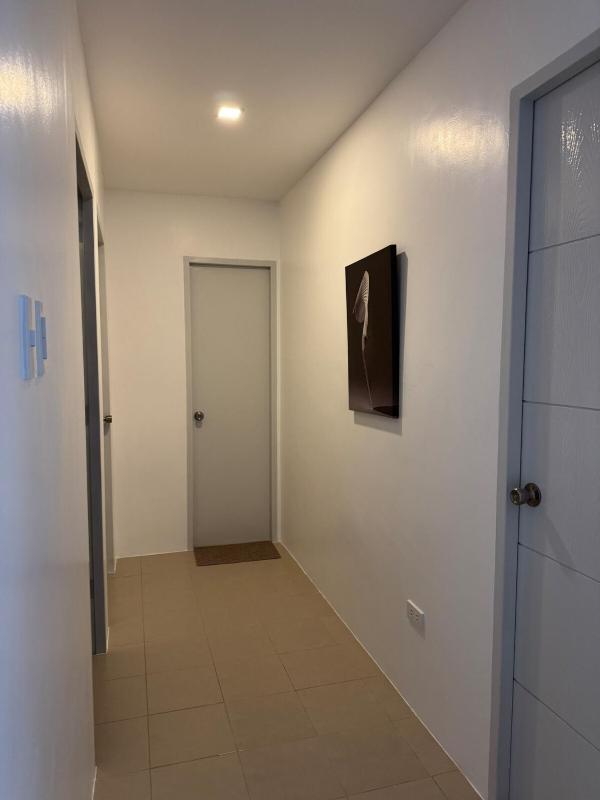 Taal & Tagaytay Escape • 4BR Modern Home - image 16